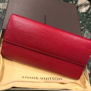 Louis Vuitton Long Wallet in Epi Leather Red